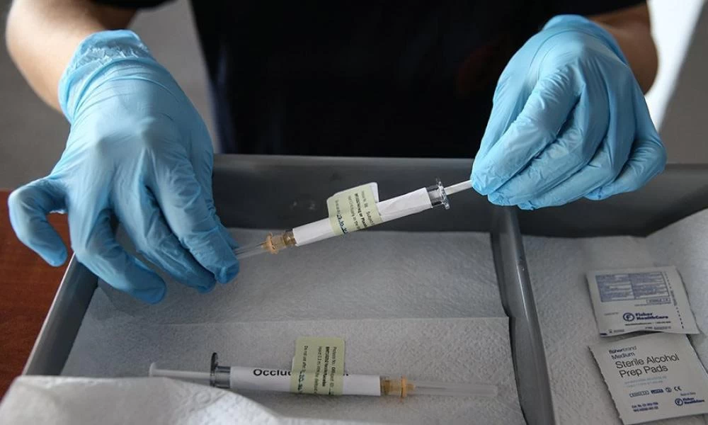 Δήμος Μοσχάτου: Προσκαλεί άτομα με προβλήματα για κατ’ οίκον εμβολιασμό